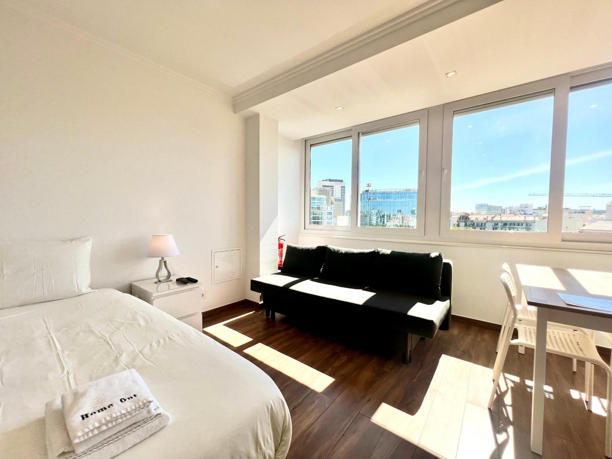 Home Out Saldanha Lisbon Bagian luar foto